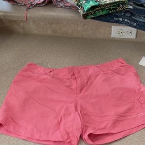 Columbia shorts peach